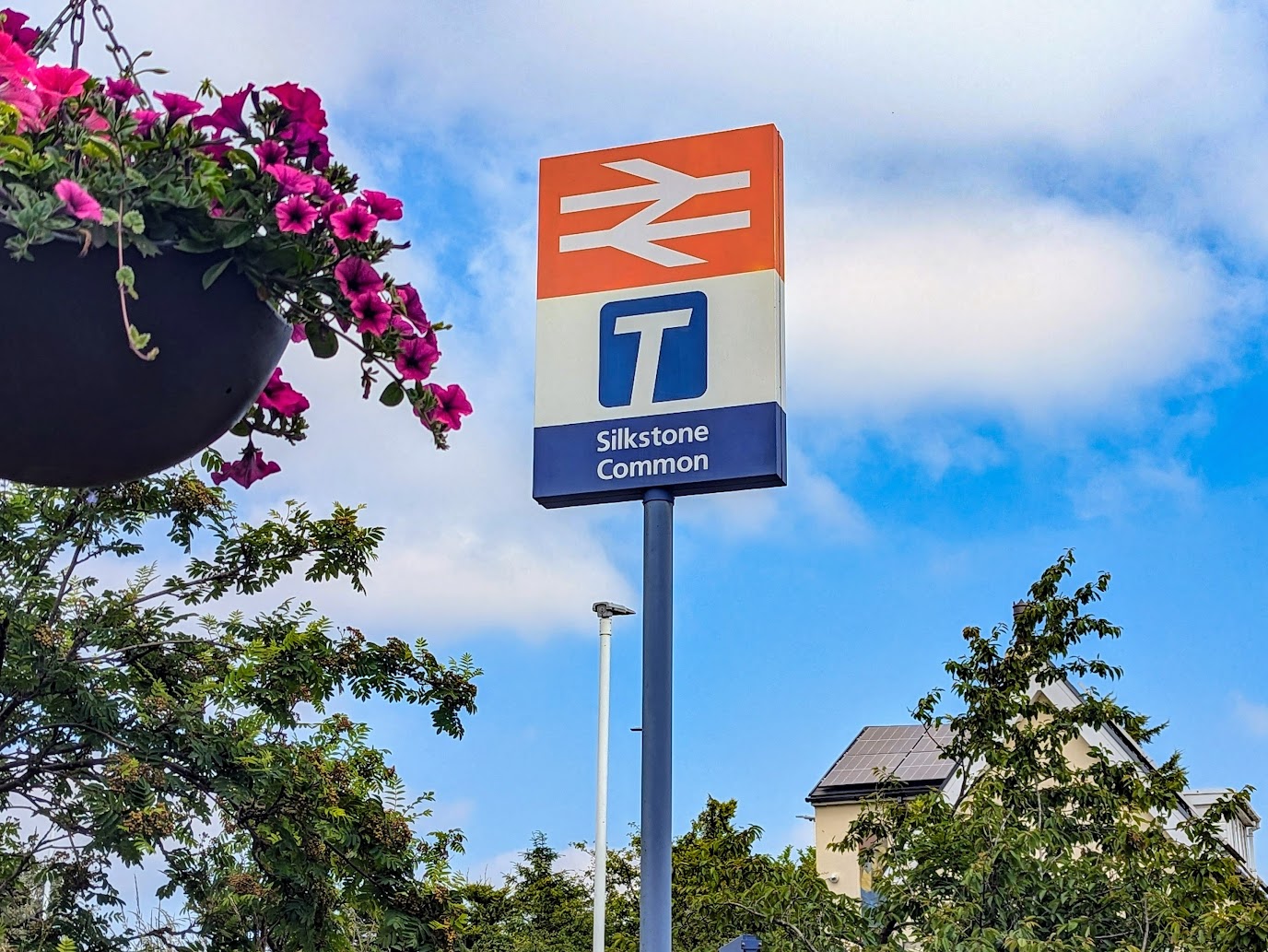 Silkstone Common sign