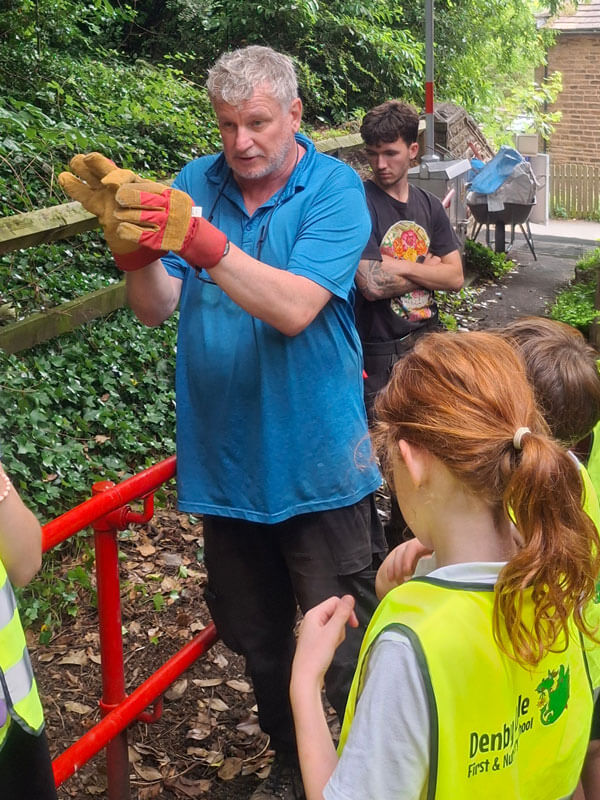 Countryside Officer giving a talk during the Big Bug Hotel Build